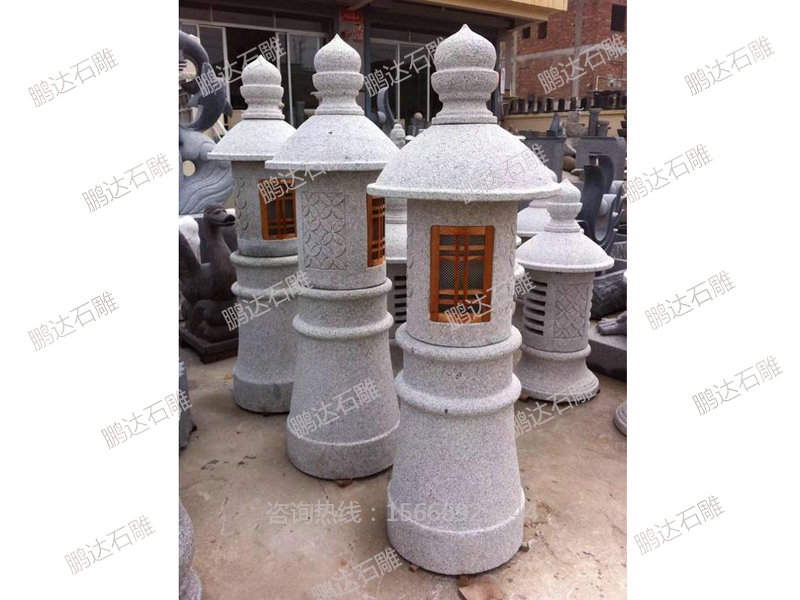 石雕燈塔