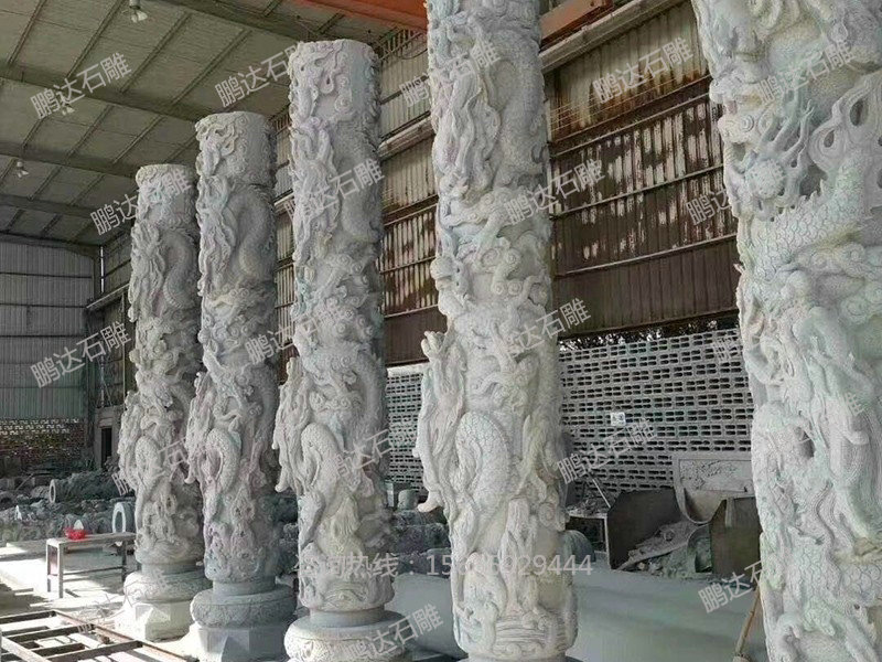 石雕龍柱華表